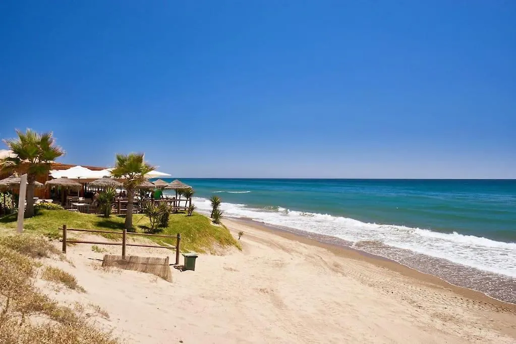 Oleholidays 304 Romana Playa Junto Al Mar Apartment Marbella Spain